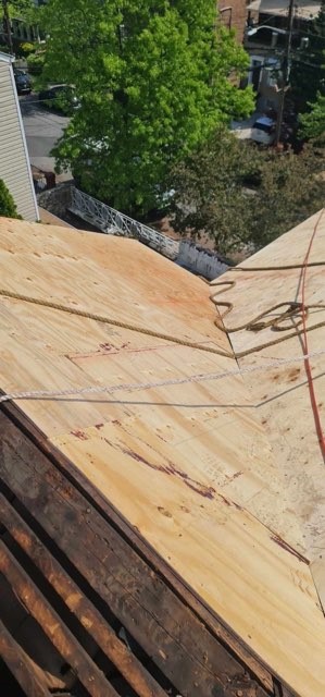 Roof Installation & Shingles